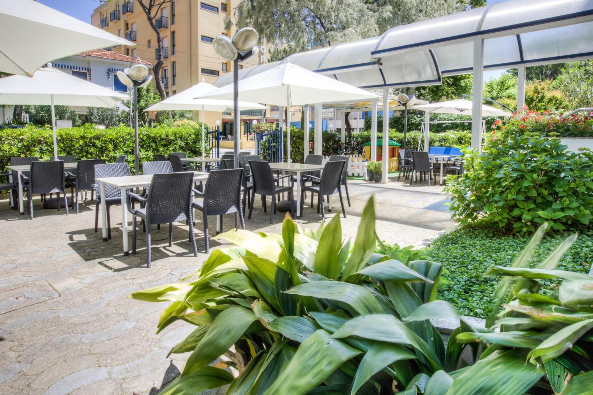 Hotel Taunus - Vista Mare Riccione Ngoại thất bức ảnh