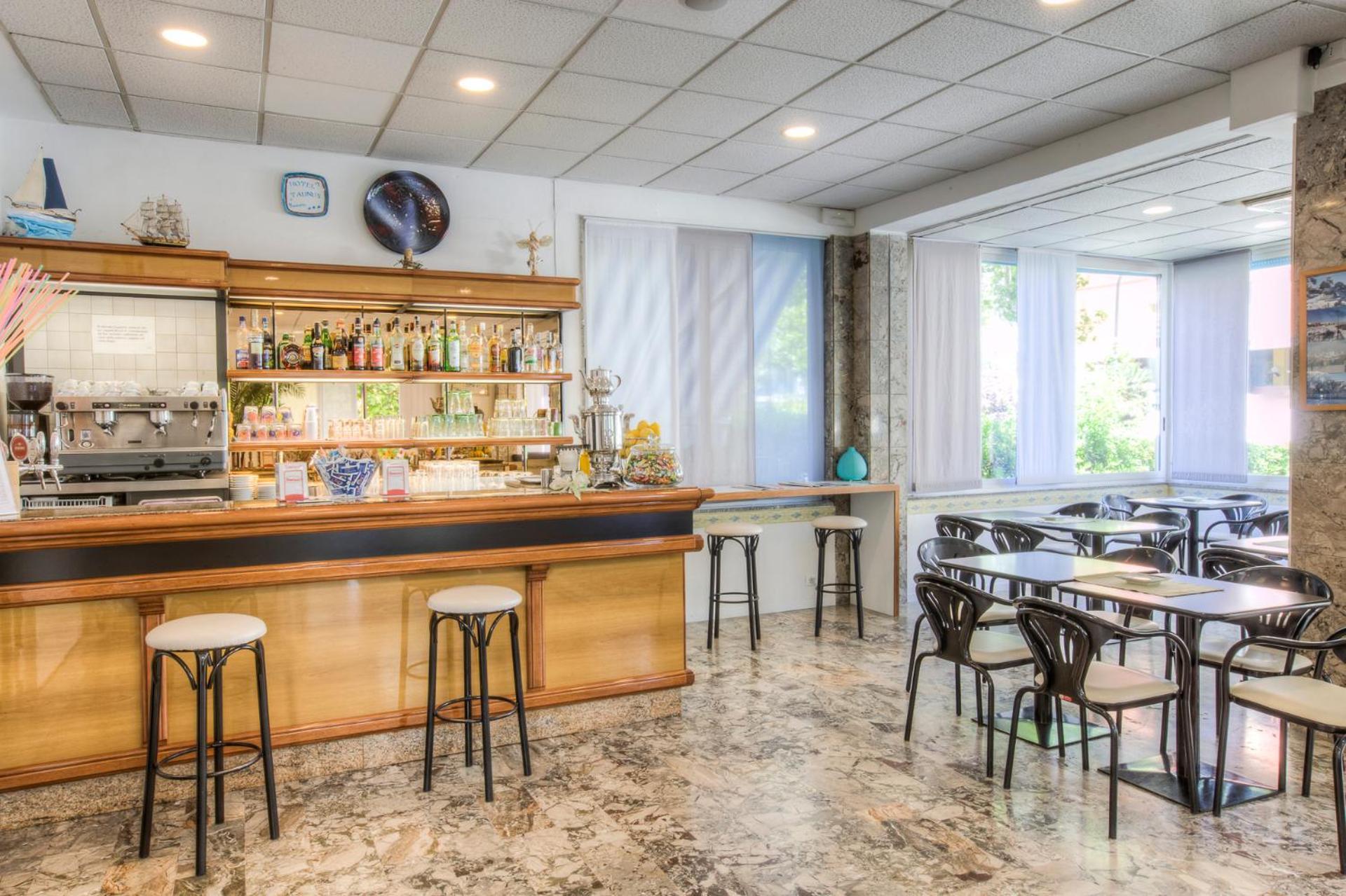 Hotel Taunus - Vista Mare Riccione Ngoại thất bức ảnh